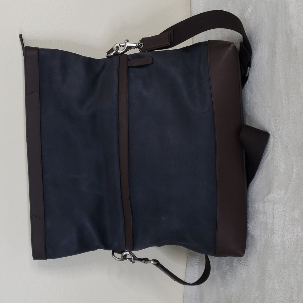 CAMDEN LEATHER FOLDOVER TOTE - Picture 4 of 8